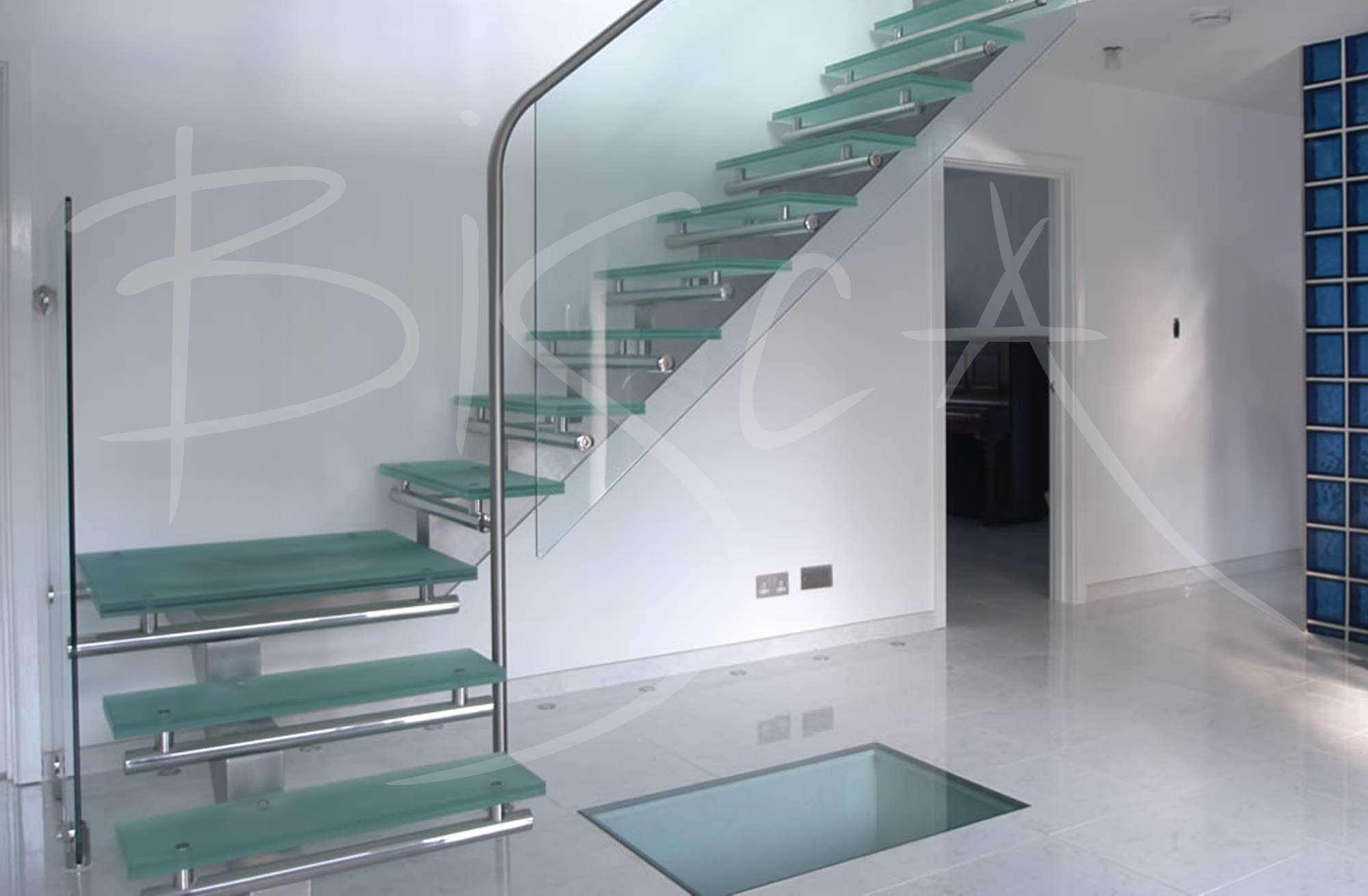 Glass Staircase Design Bespoke Glass Stairs Bisca