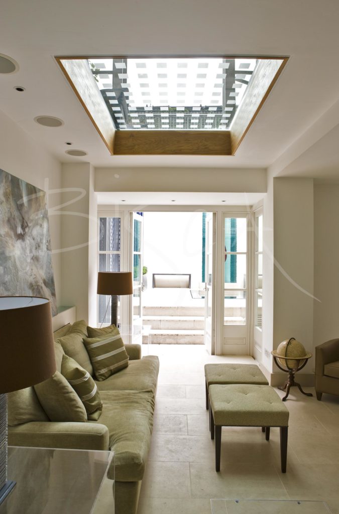 1680 - Bisca bespoke textured glass floor roof light