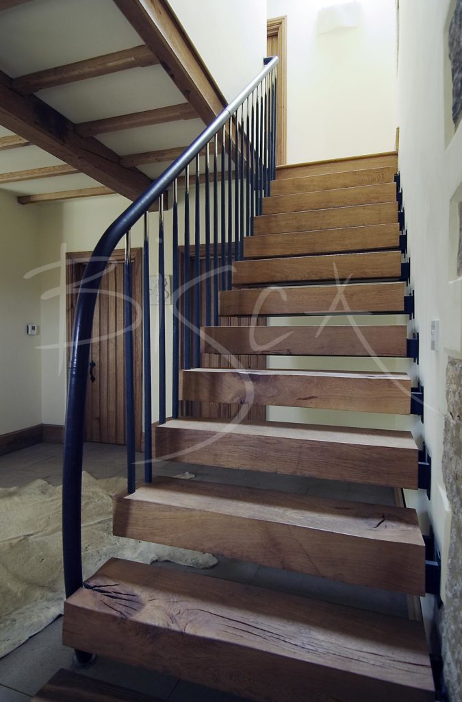 1801 - Bisca bespoke barn staircase design