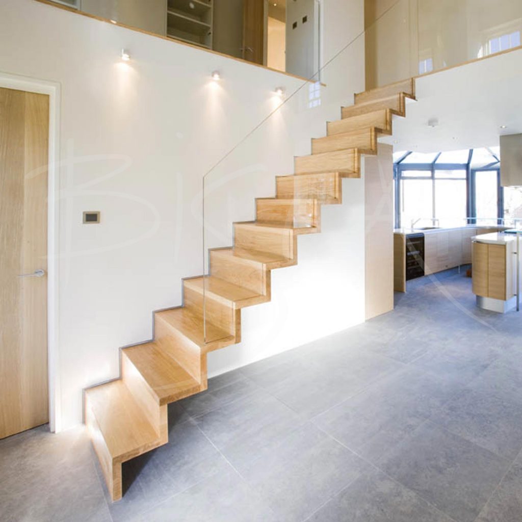 1996 - Bisca Contemporary Oak Cantilever Staircase Design Channel Islands