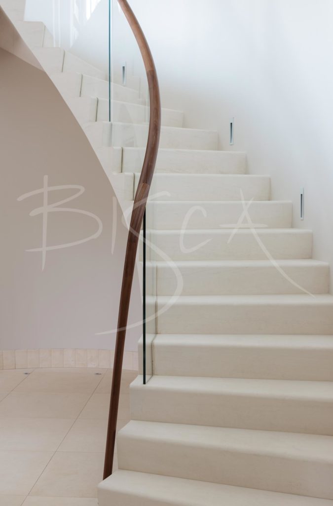 3043 - Bisca classic stone staircase design