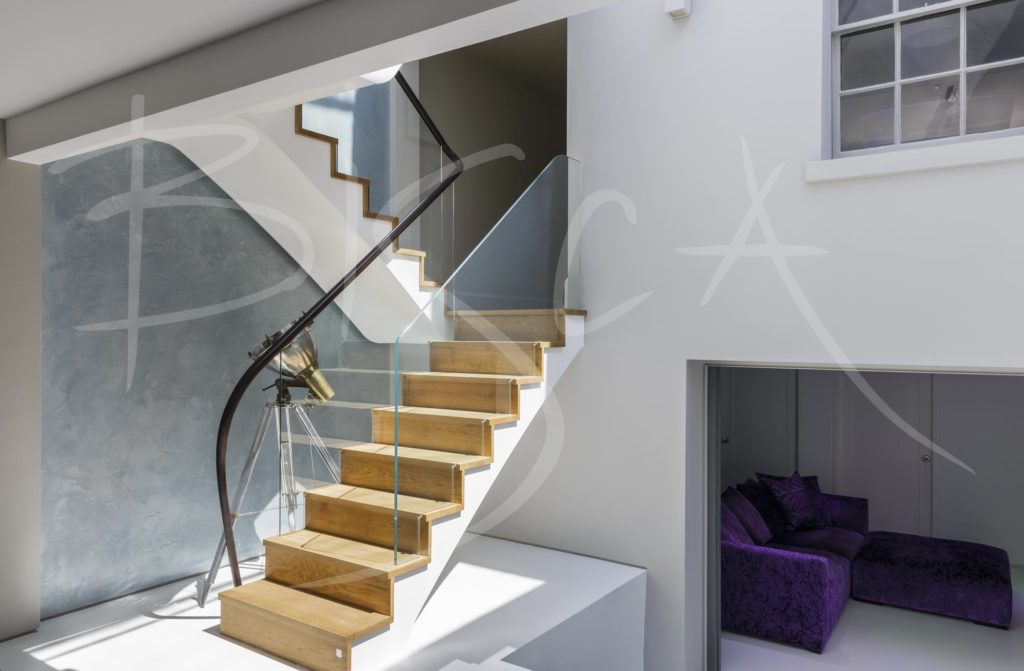 3829 - Bisca Atrium Staircase Design