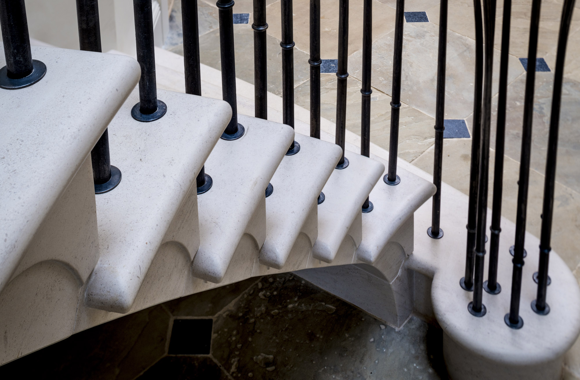 Stone Cantilever Country House Stair - York