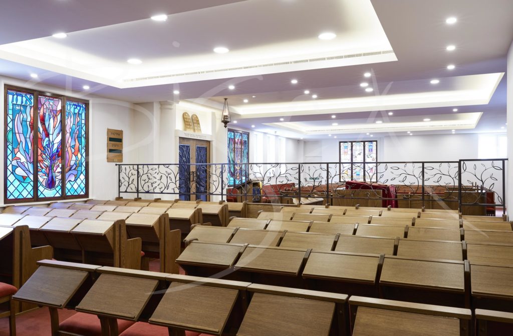 5450 - Bisca Bisca Highgate Synagogue bronze screens