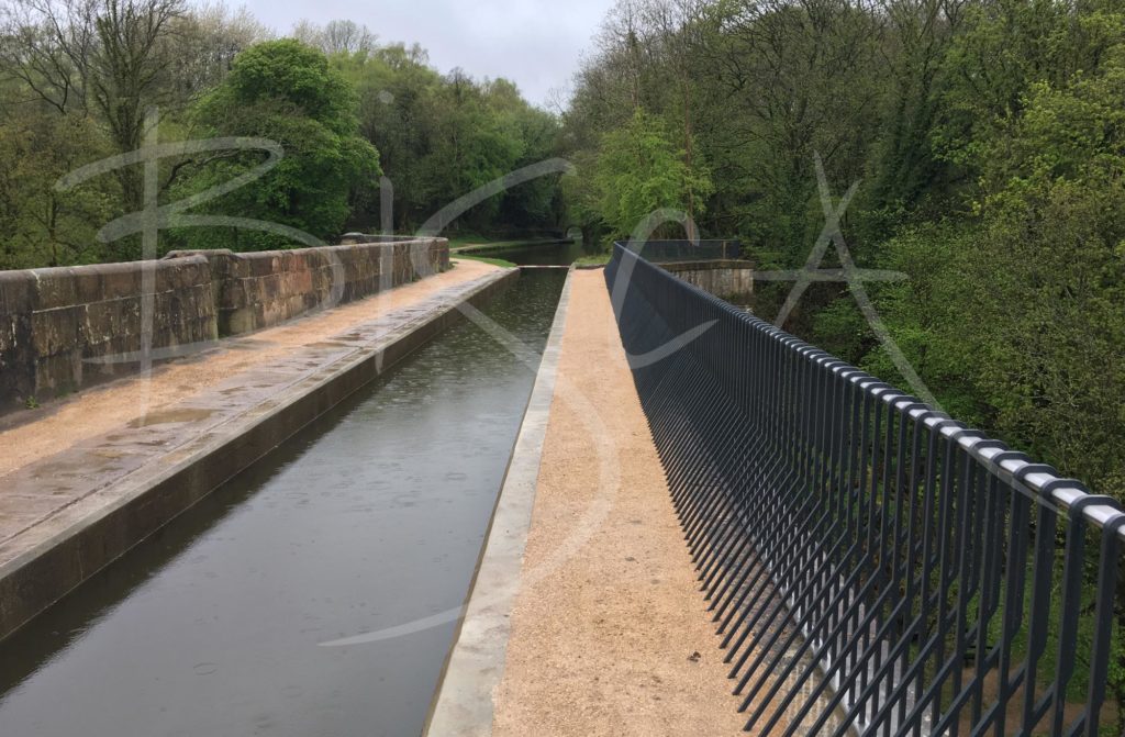 6486 - Bisca Parapet Railing on Marple Aqueduct