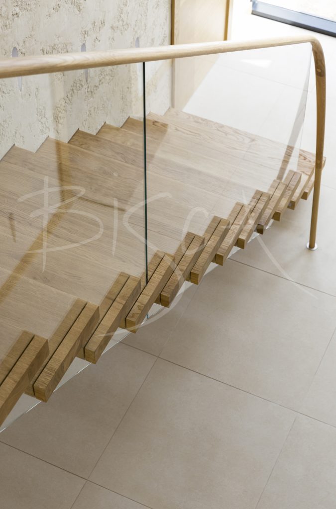 Oak cantilever staircase design uk