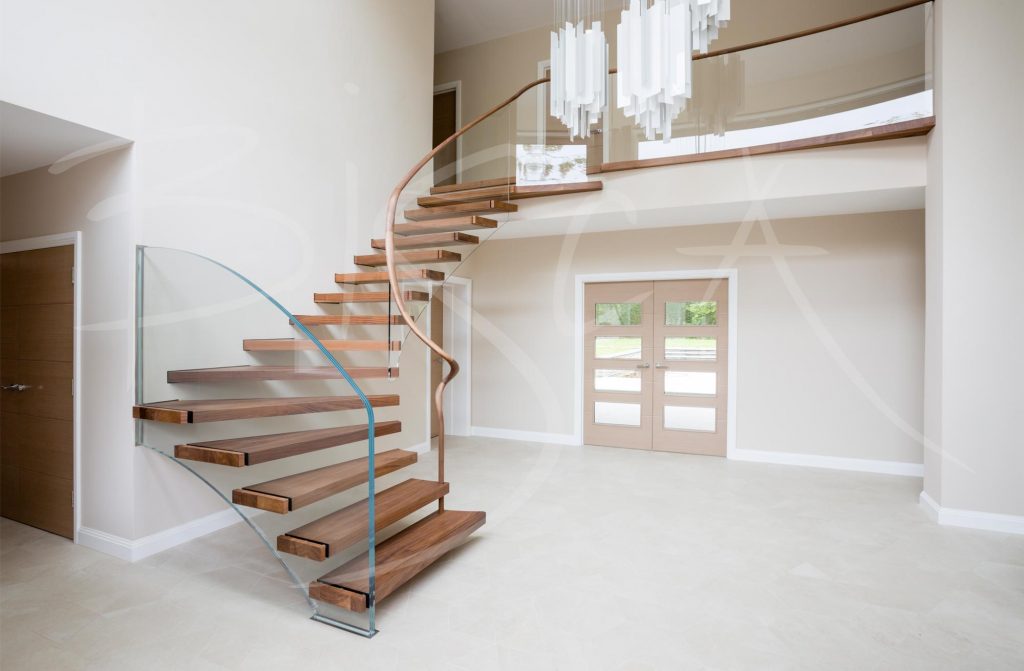 floating stairs glass balustrade by Biscsa