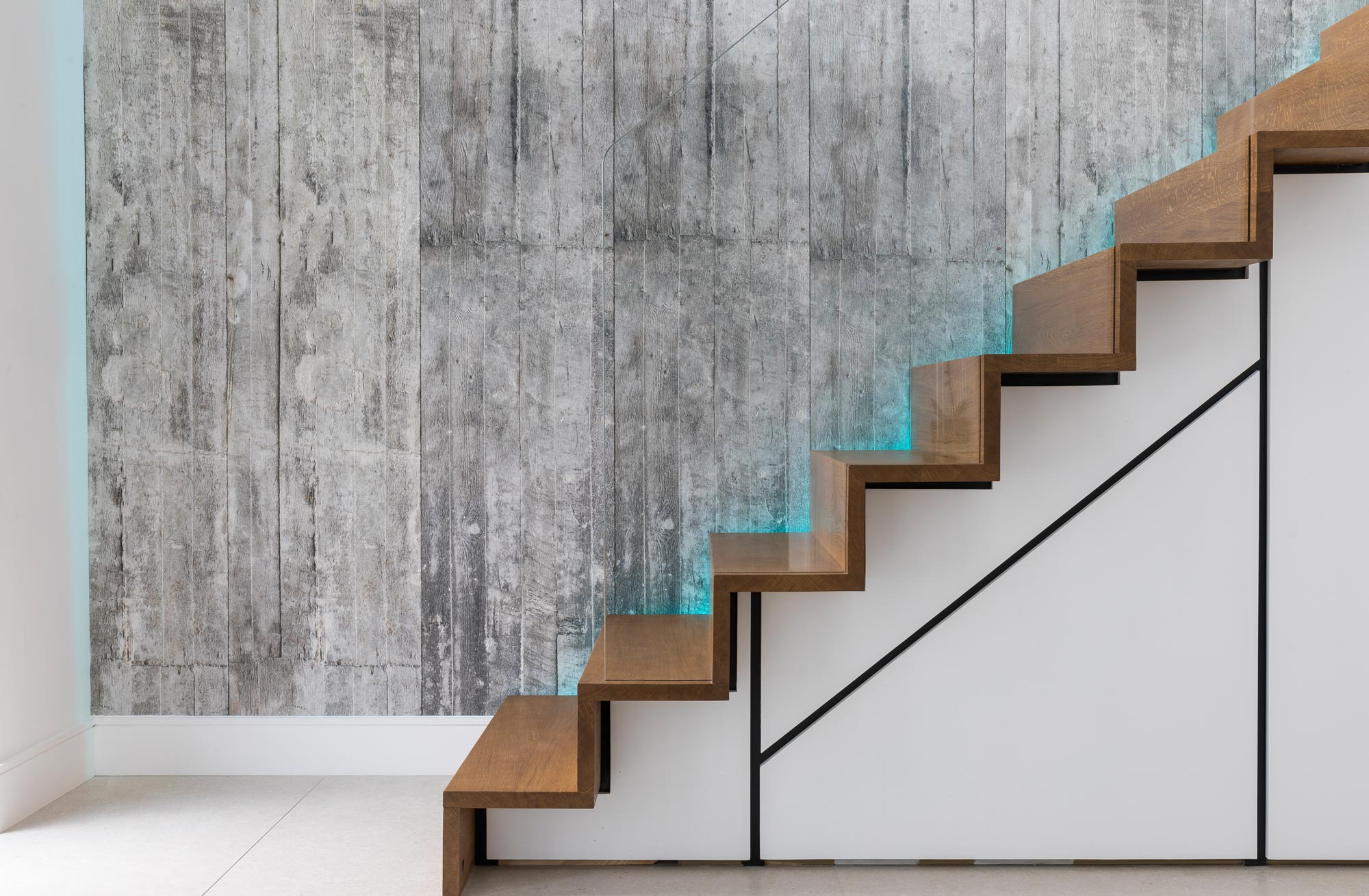 coloured shadow gap staircase lights lighting