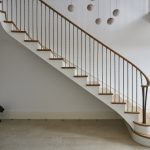 Inspirational Staircase with Oak Treads 8118