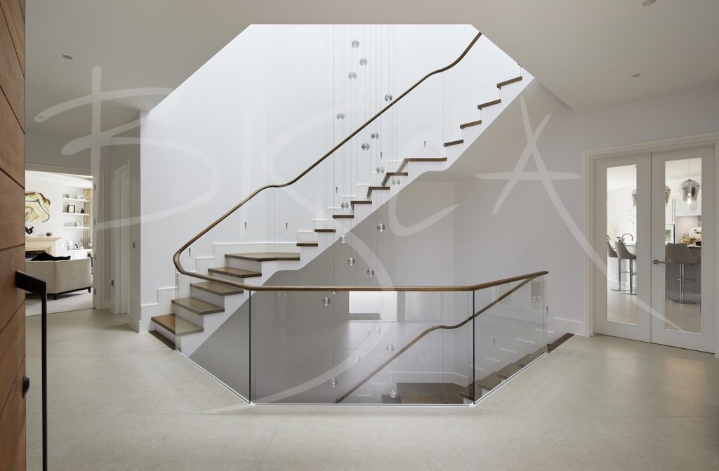 6846---Bisca-Staircase-2