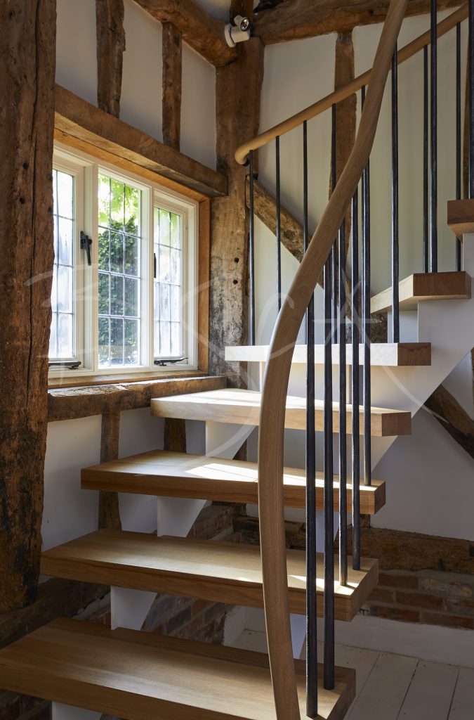 Beautiful Oak Staircase Handrail