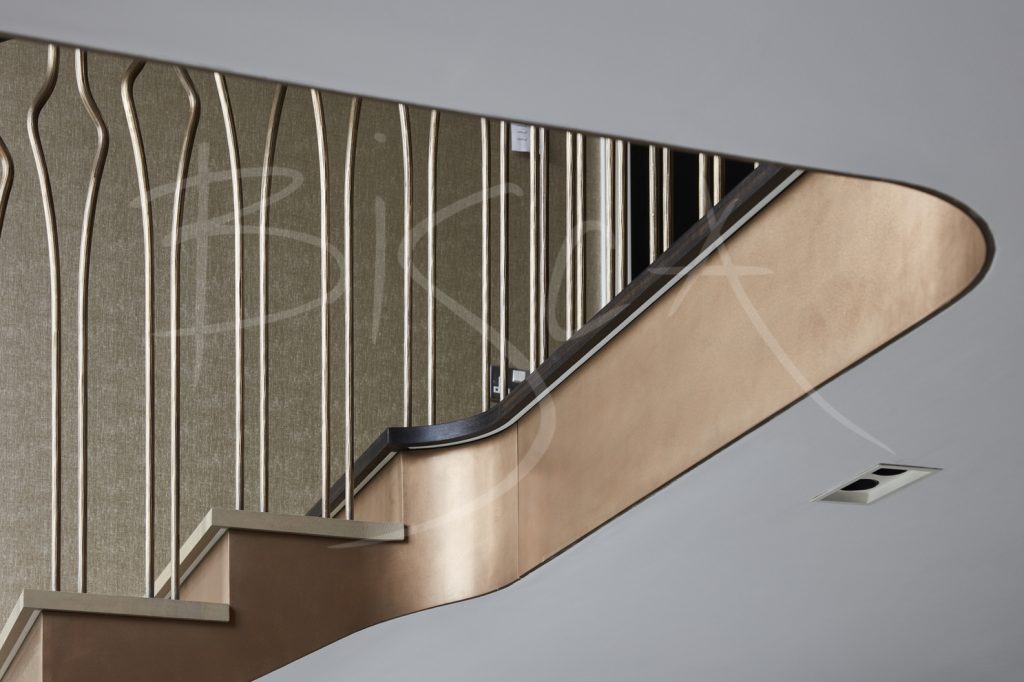 Modern Curved Staircase Stringer 9483 Modern Curved Staircase Stringer 9483