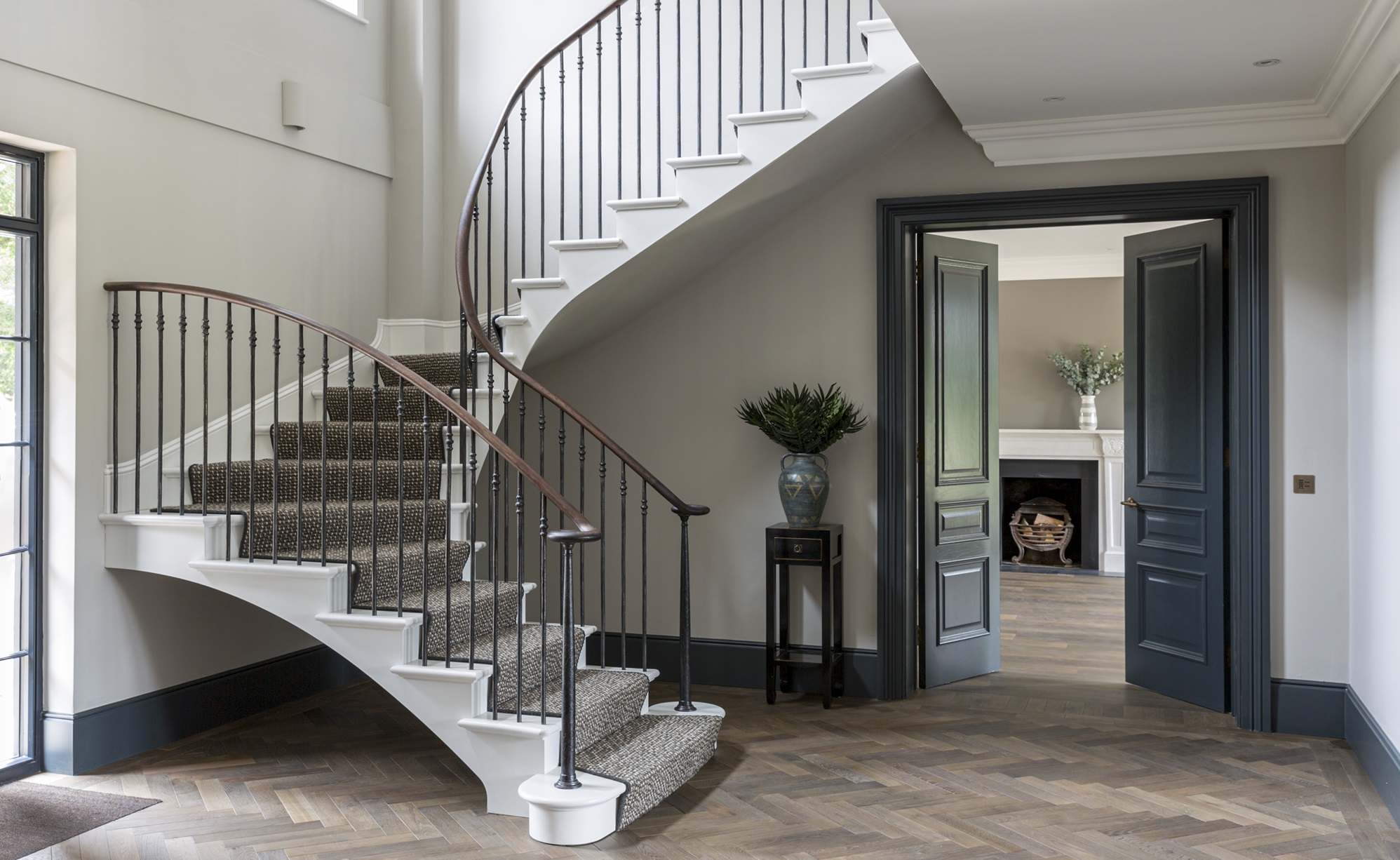 Georgian Inspired Hallway Feature Stair 7294